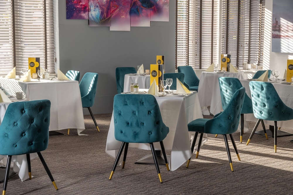 Best Western The Plough Hotel 40/50