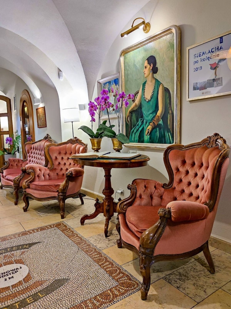 Hotel Rubinstein 28/50