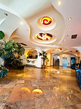 Class Hotel Constanta 4/24