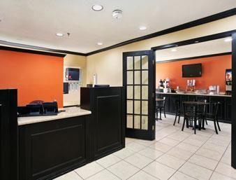 Howard Johnson Texarkana 21/24