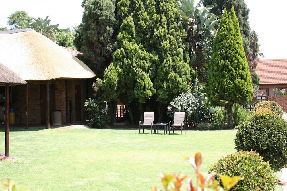 Aero Guest Lodge 59/68