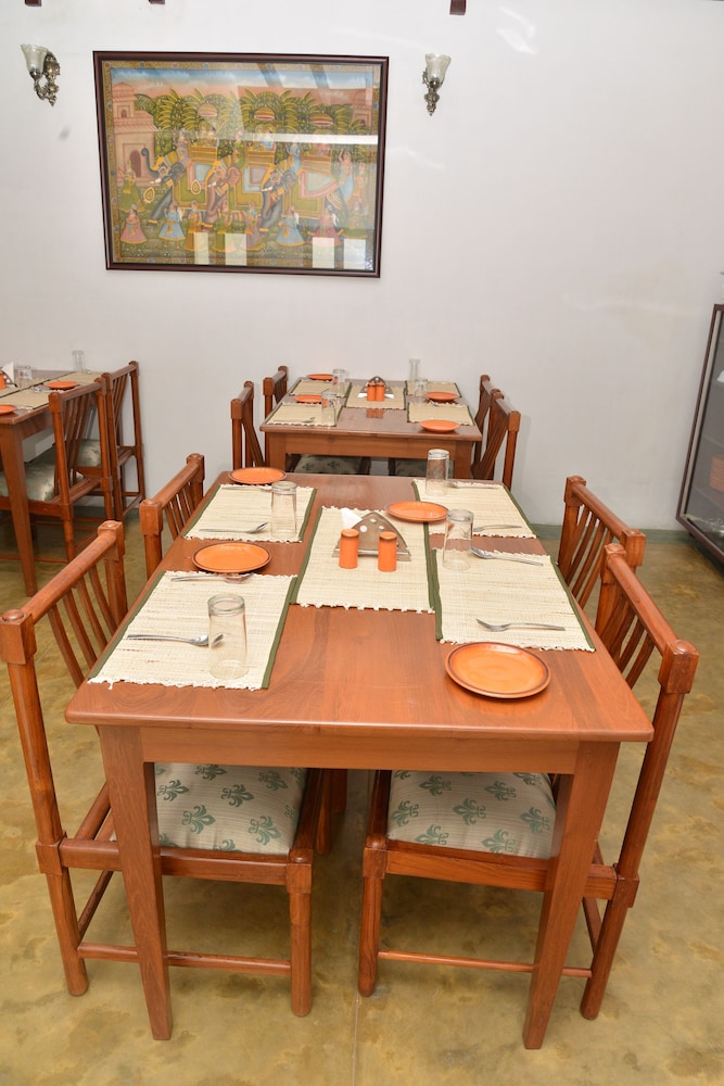 Fabhotel Esparan Heritage Pondicherry 19/26