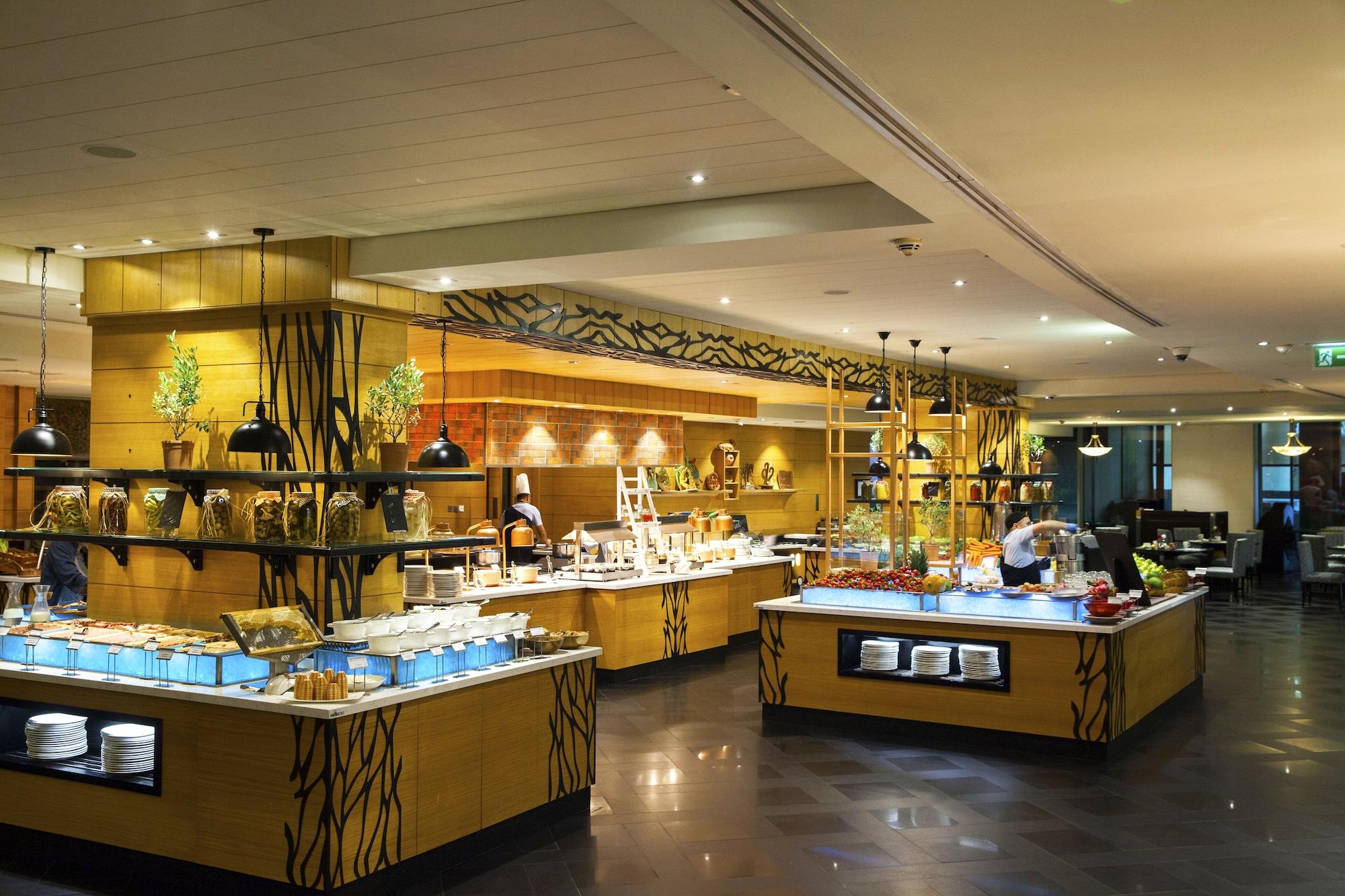 Rixos The Palm Luxury Suite Collection 8/75