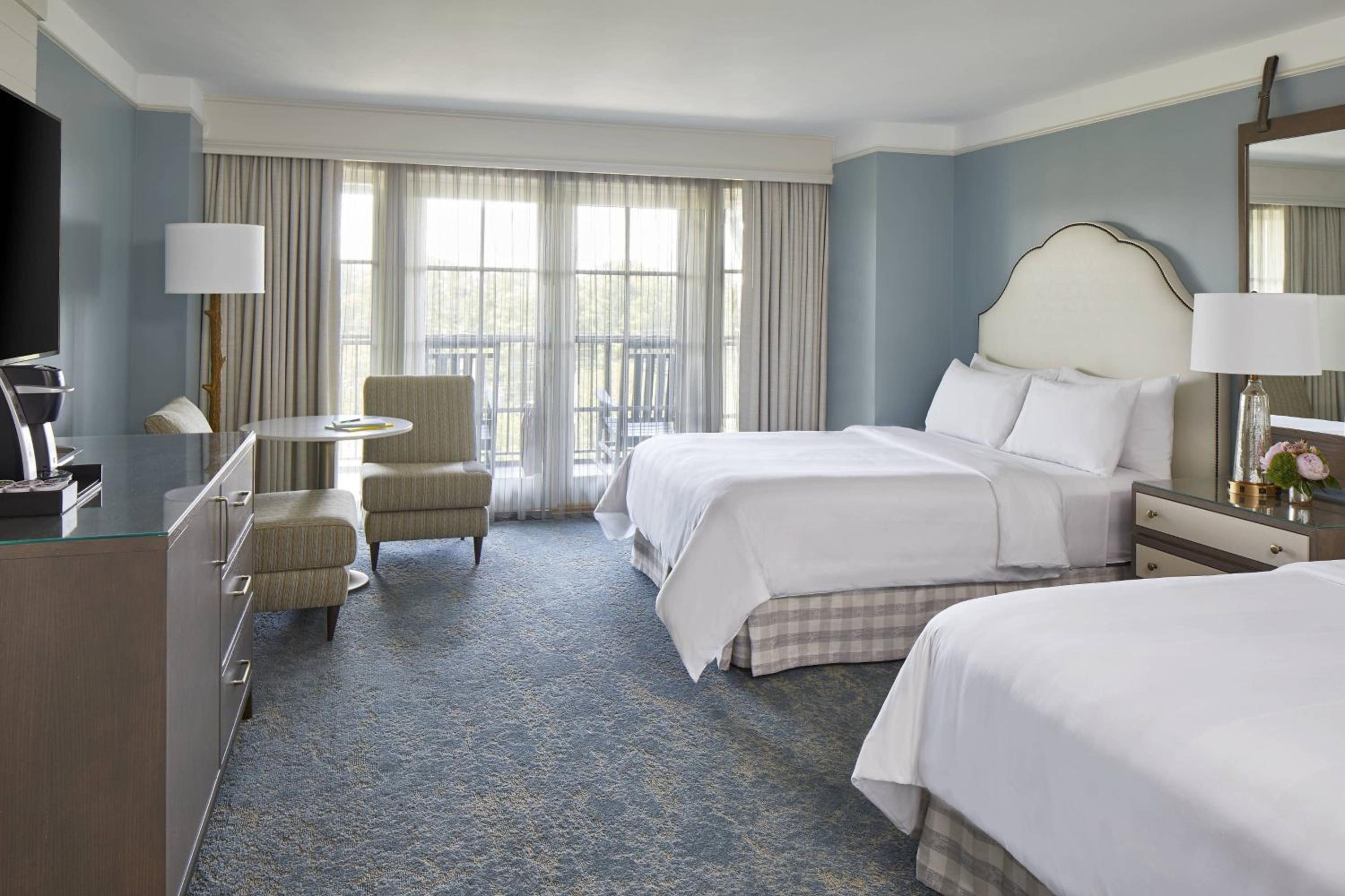Guest Room, 2 Queen Beds, Resort View, Large, Spa Building