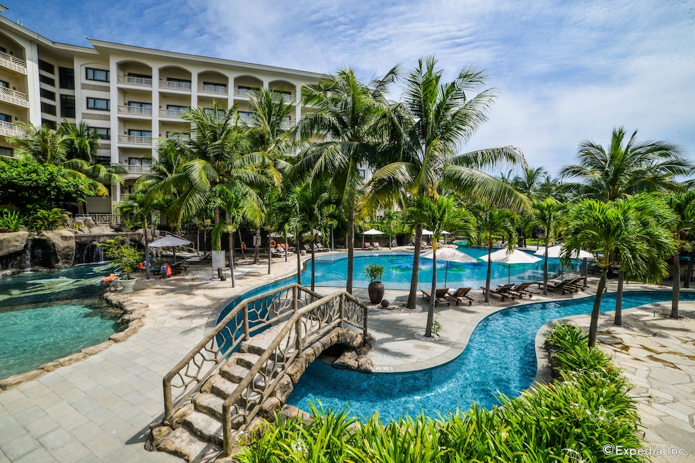 Olalani Resort and Condotel 63/69