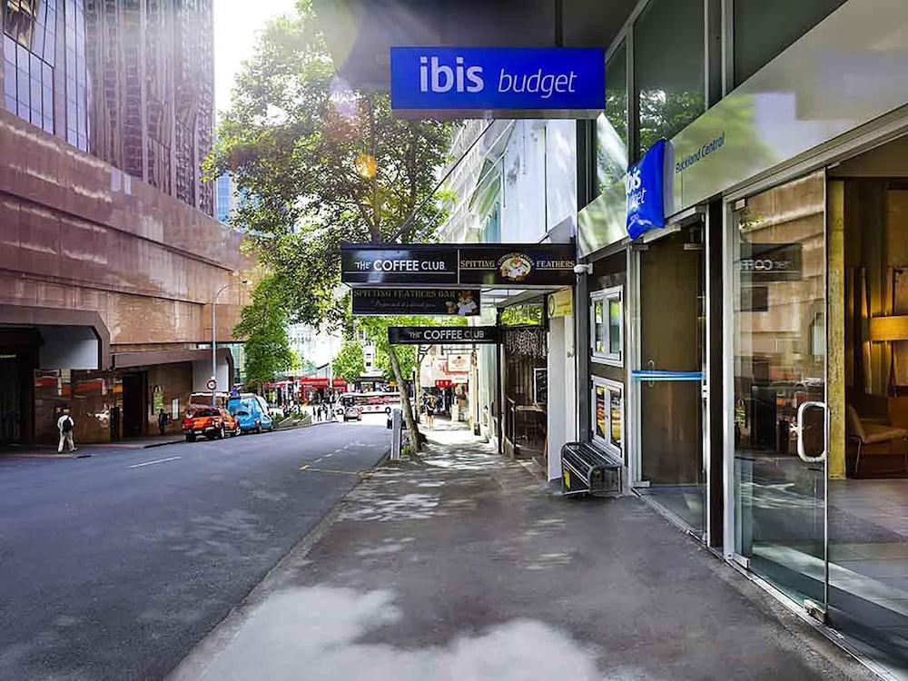Ibis Budget Auckland Central 25/26