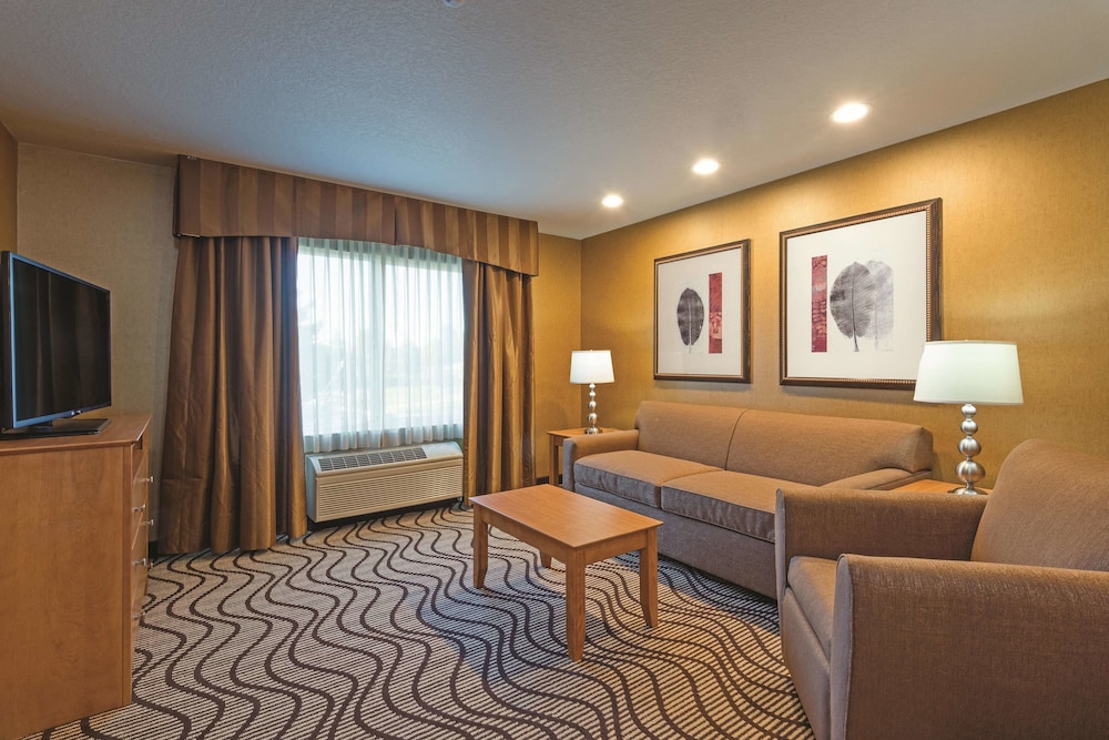 La Quinta Inn & Suites by Wyndham Coeur d Alene 19/41