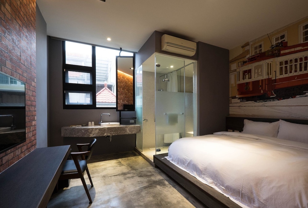 ECONOMY, DOUBLE BED