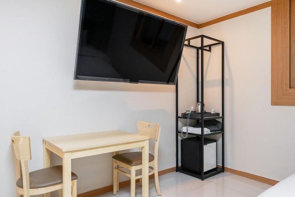 JM Hotel 55/66