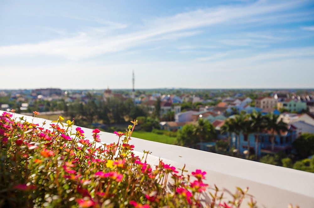Lasenta Boutique Hotel Hoian 72/75