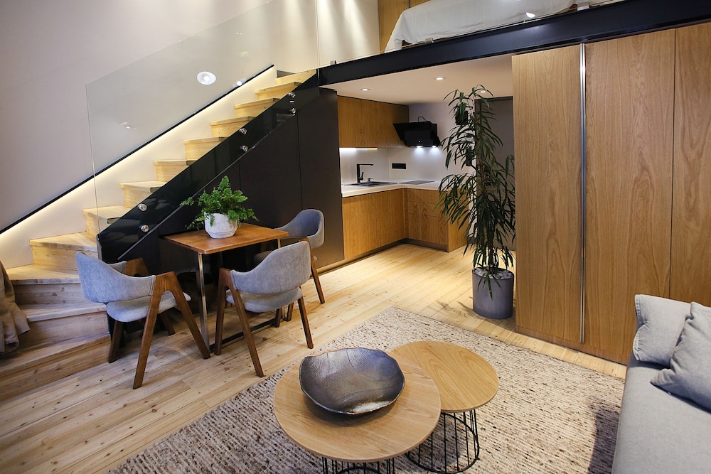 Paskunji Residence 33/50