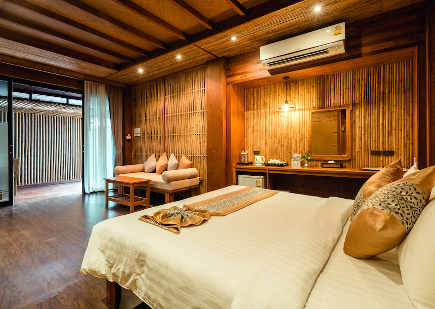 Honeymoon, Suite