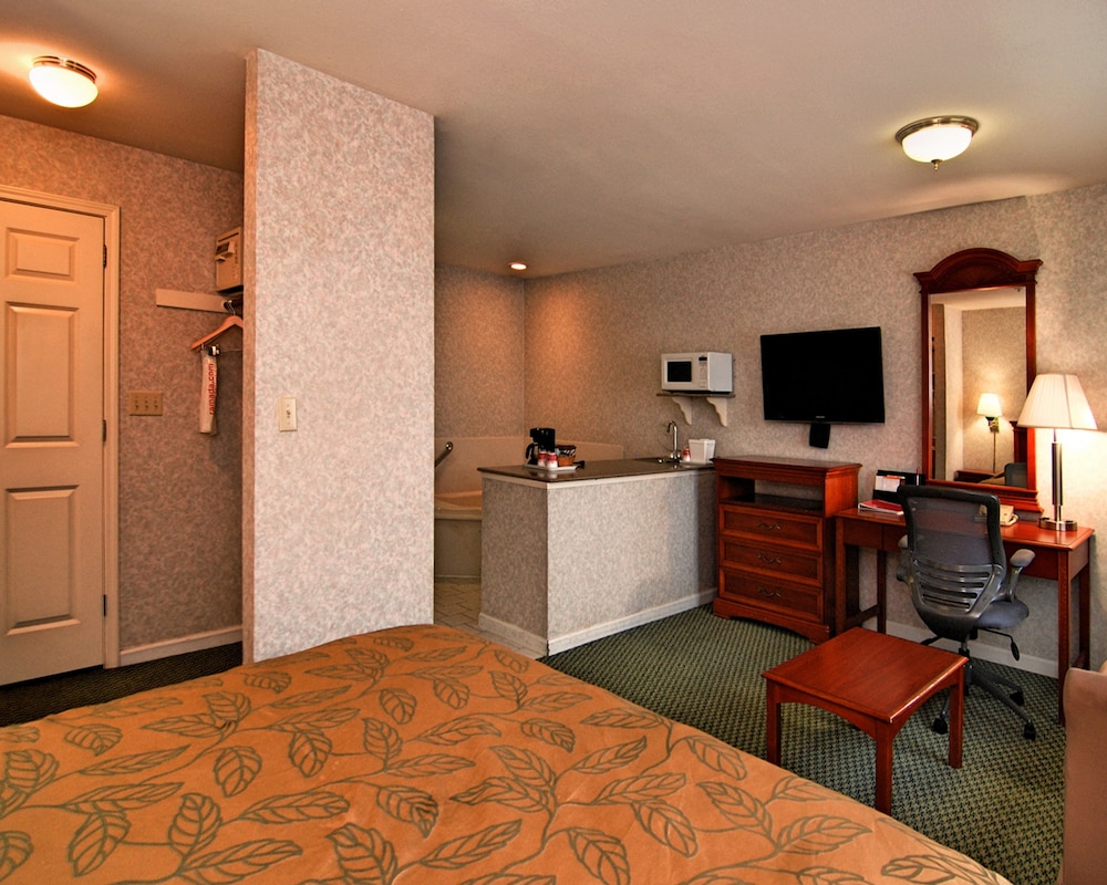 Hotel Aluxor SFO 10/46