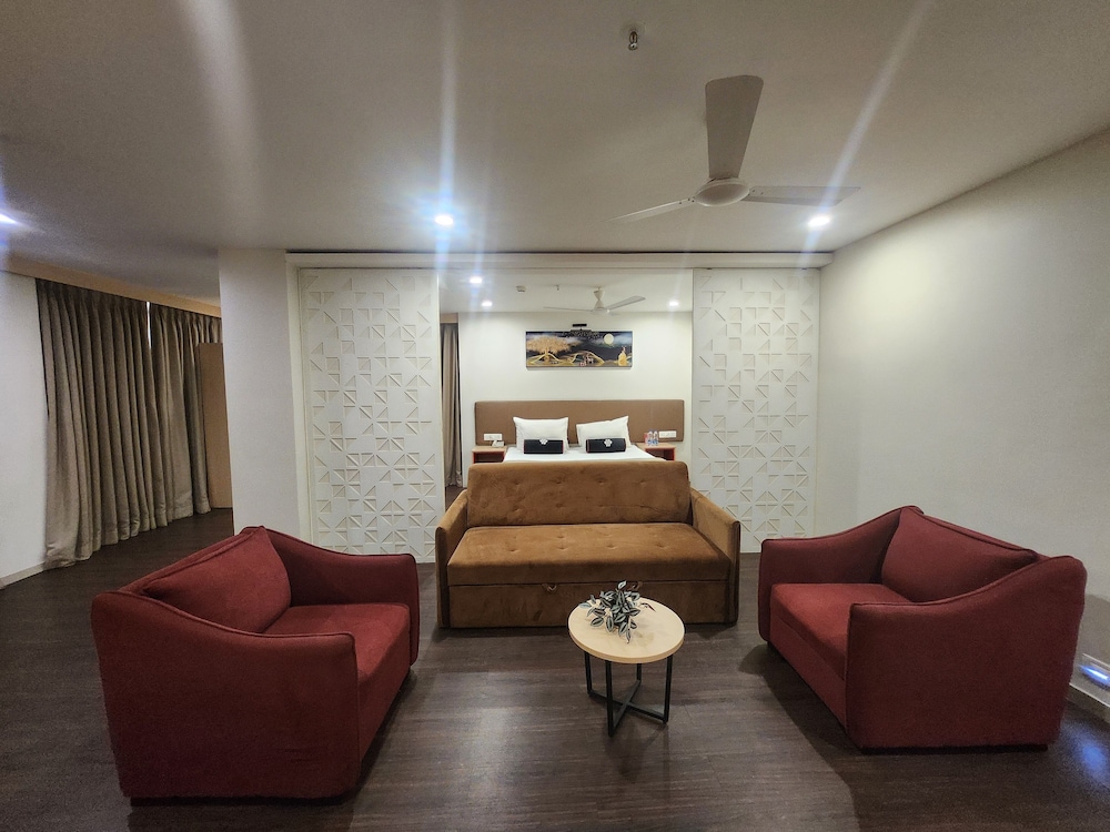 Mastiff Hotel, Ankleshwar 41/60