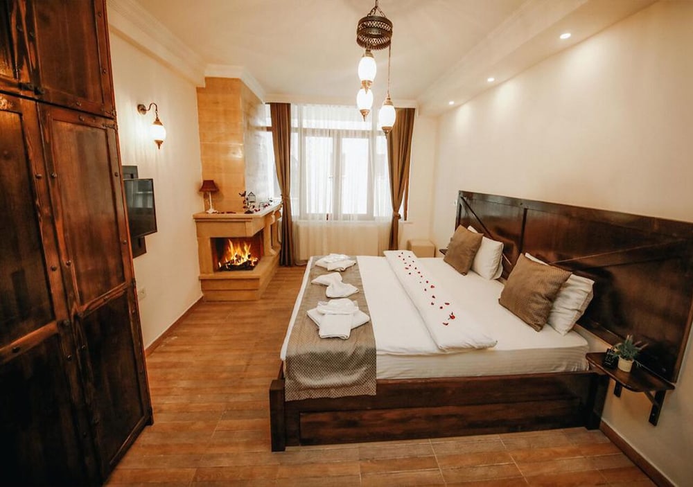 Sea House Hotel 12/36