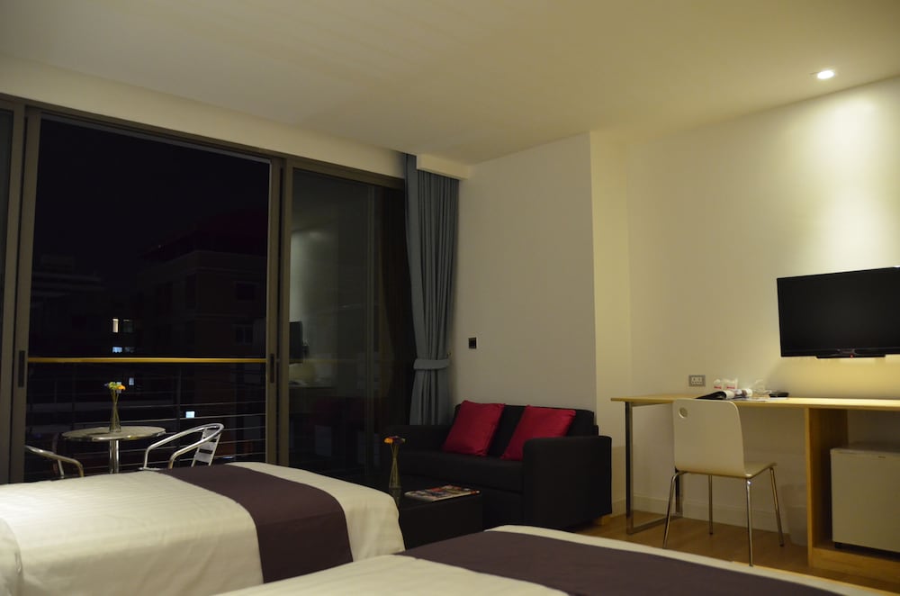 The Scenery City Hotel 18/24