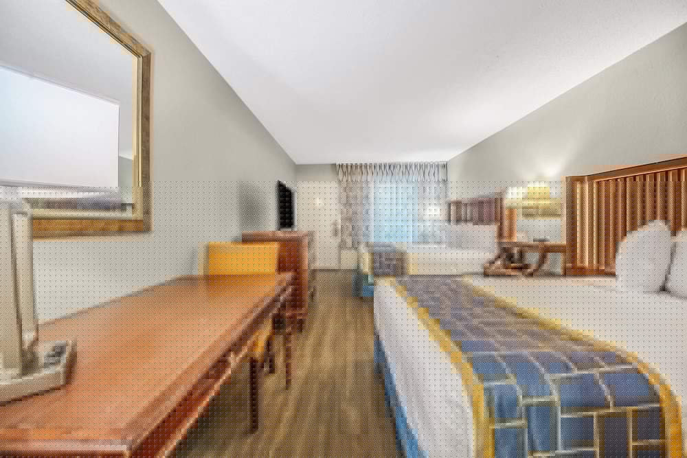 Econo Lodge Daytona Beach - Speedway 16/48