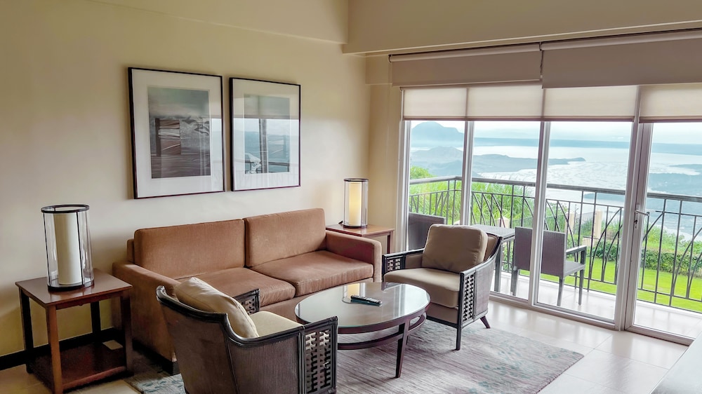 Taal Vista Hotel 27/53