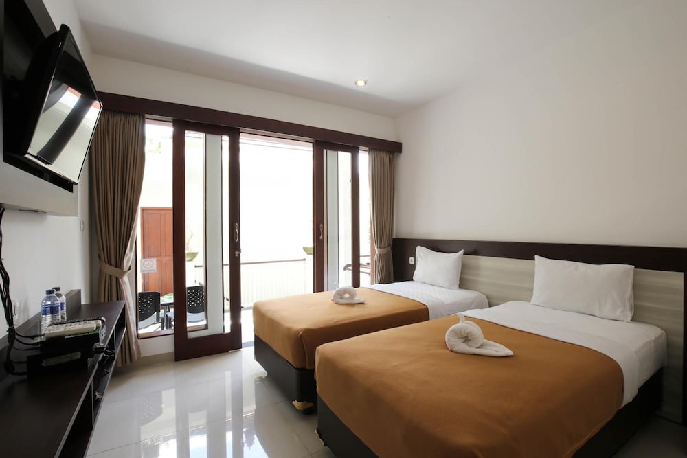 Dewivilla Hotel 15/50