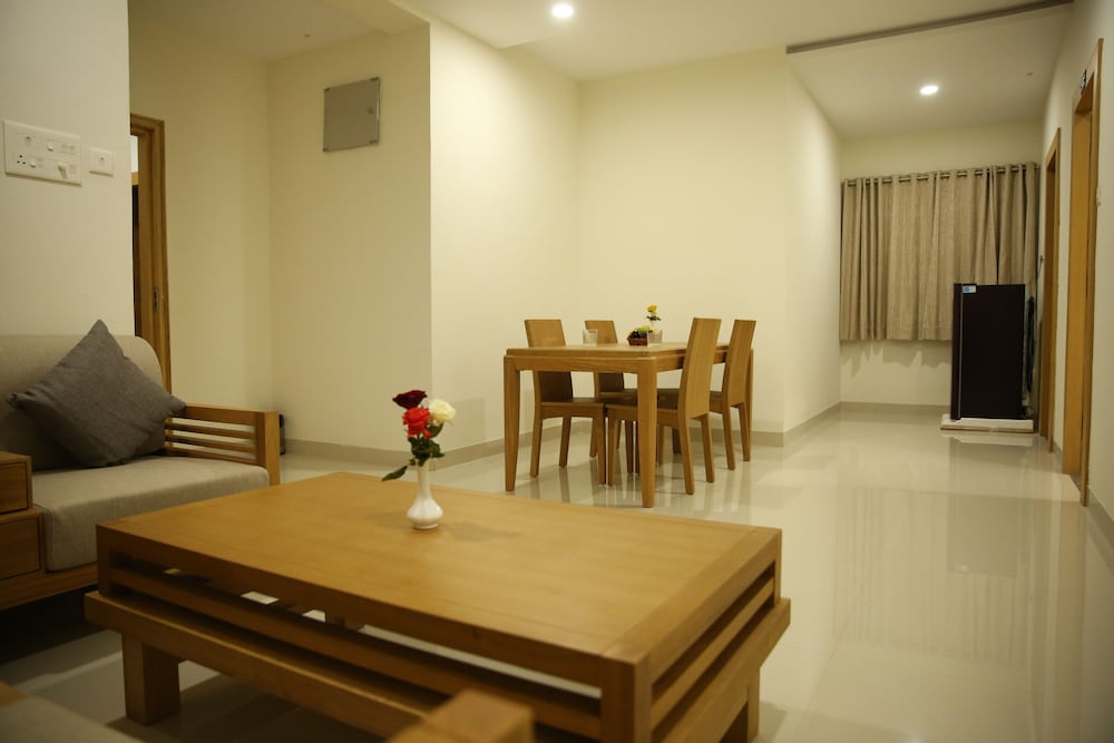 MG Iris Hotel 16/21