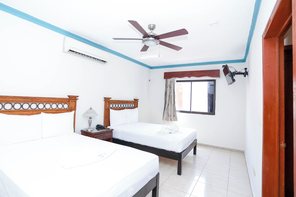 Hotel Avenida Cancun 21/50