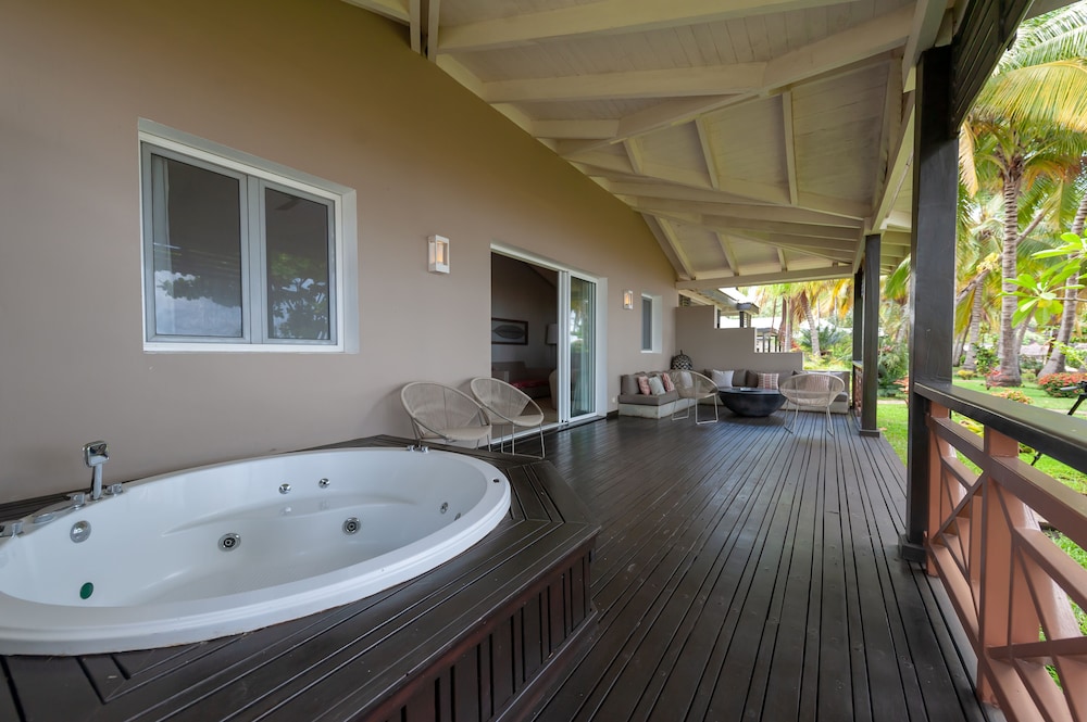 Palm Beach Resort Spa 89/90
