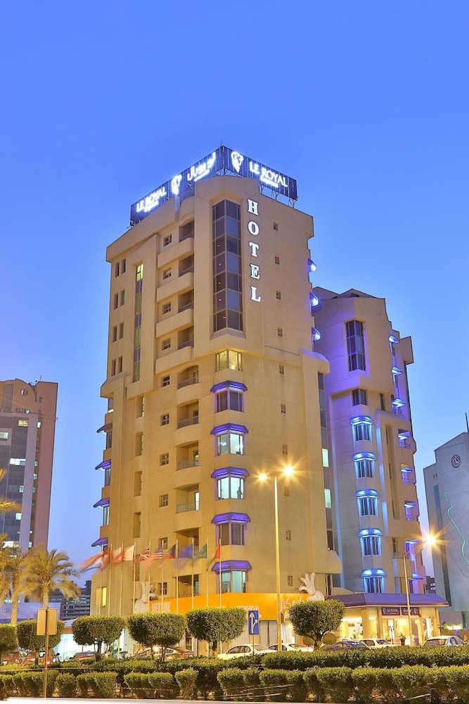 LE ROYAL Express Sharq Hotel in KUWAIT
