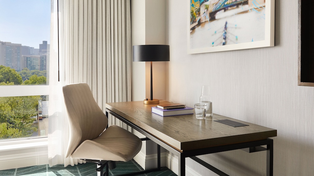Kimpton Marlowe Hotel 68/82