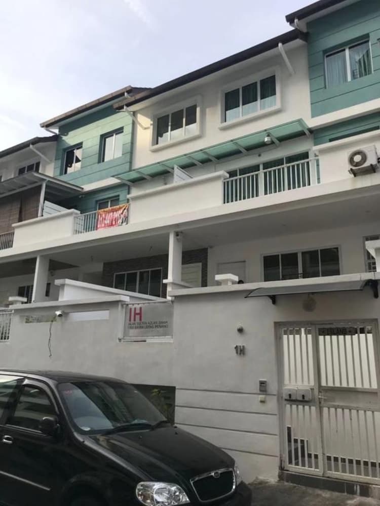 Island Hostel Bayan Lepas Airport 4/46