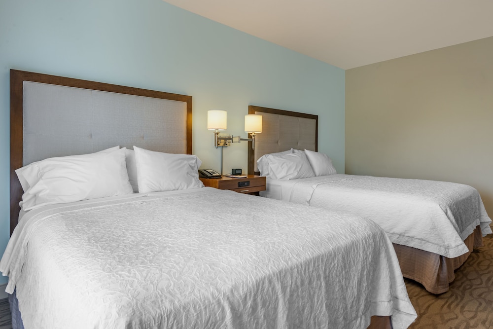 Hampton Inn and Suites Vero Beach Downtown 14/45