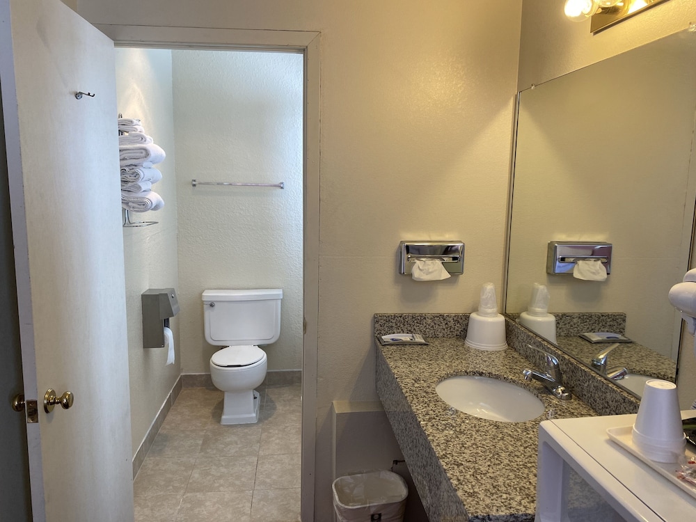 Econo Lodge Las Vegas NM 44/53