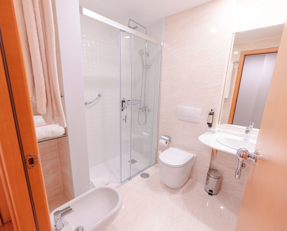 Hotel Monte Rozas 48/50