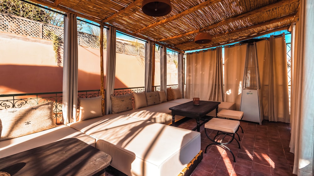 Riad Dar Tiflet 28/50