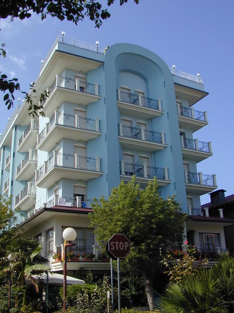 Atlantic Riviera Hotel photo1