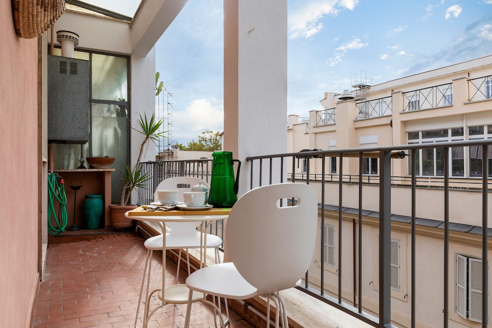 Rome As You Feel - Zoccolette Apartment 3/21