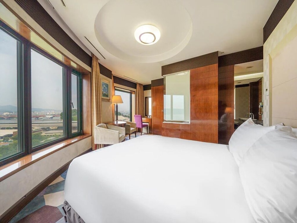 Niagara Hotel 23/48