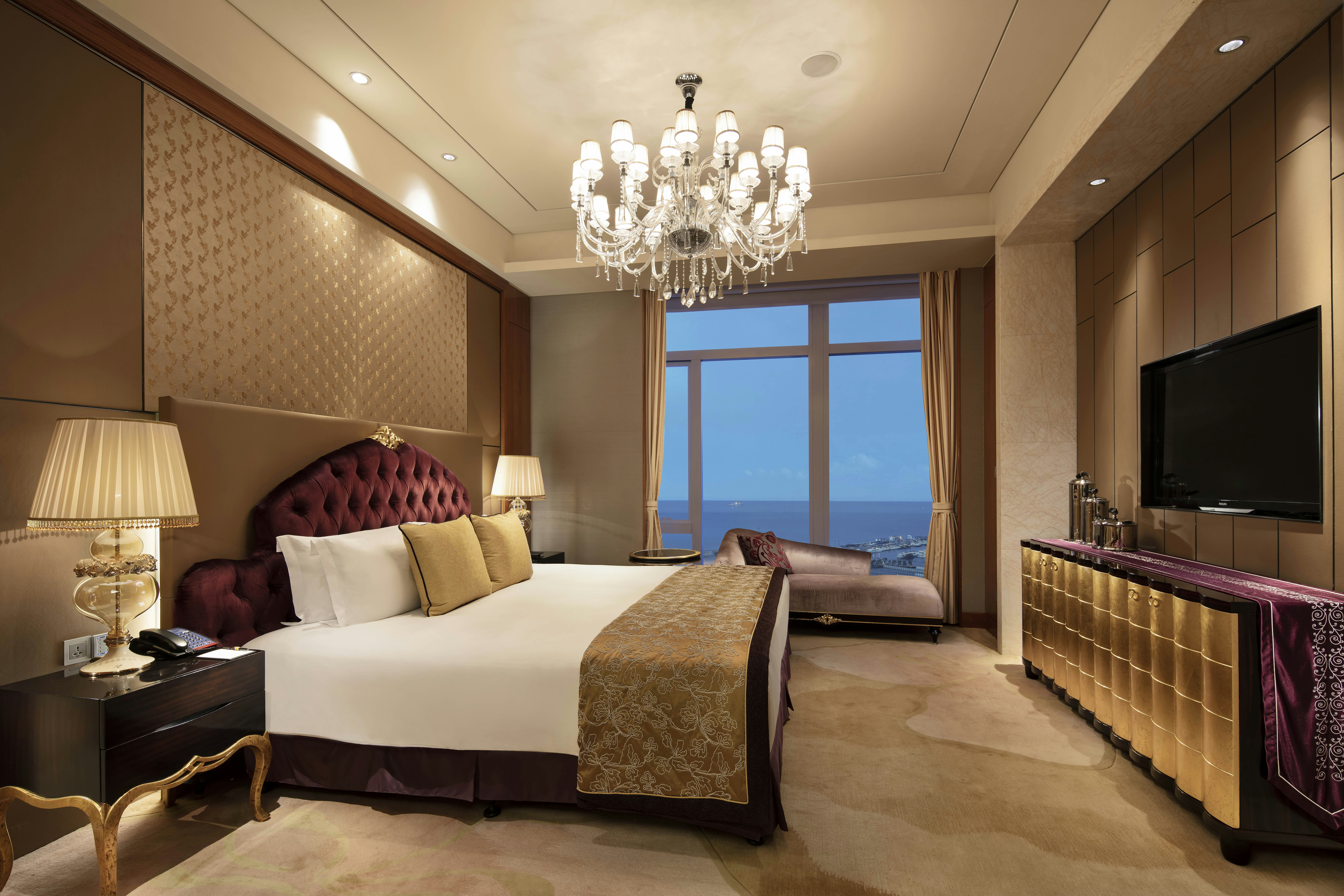 Presidential, Suite