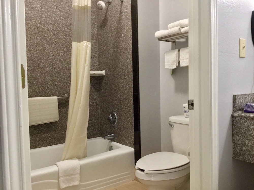Days Inn By Wyndham Robstown 13/39