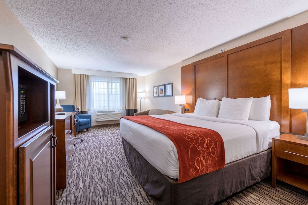 Comfort Suites At Evergreen Parkway 20/48