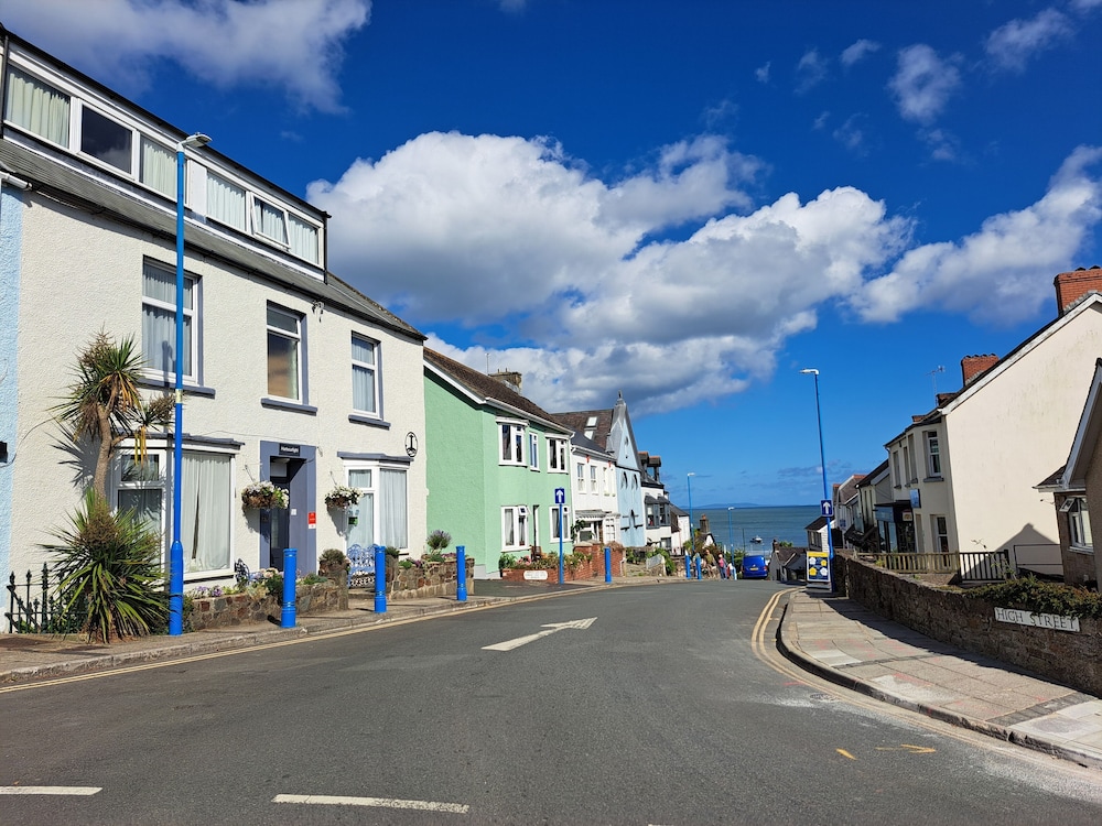 Harbourlight Guest House 31/41