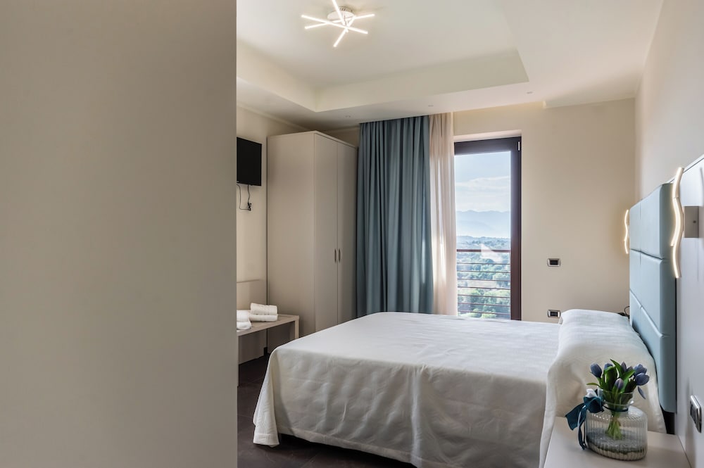 Lual Bleisure Hotel 15/43