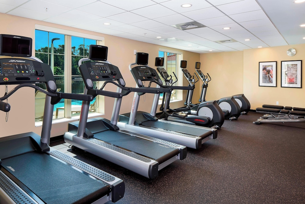 TOWNEPLACE SUITES BY MARRIOTT FORT MYERS ESTERO 24/50