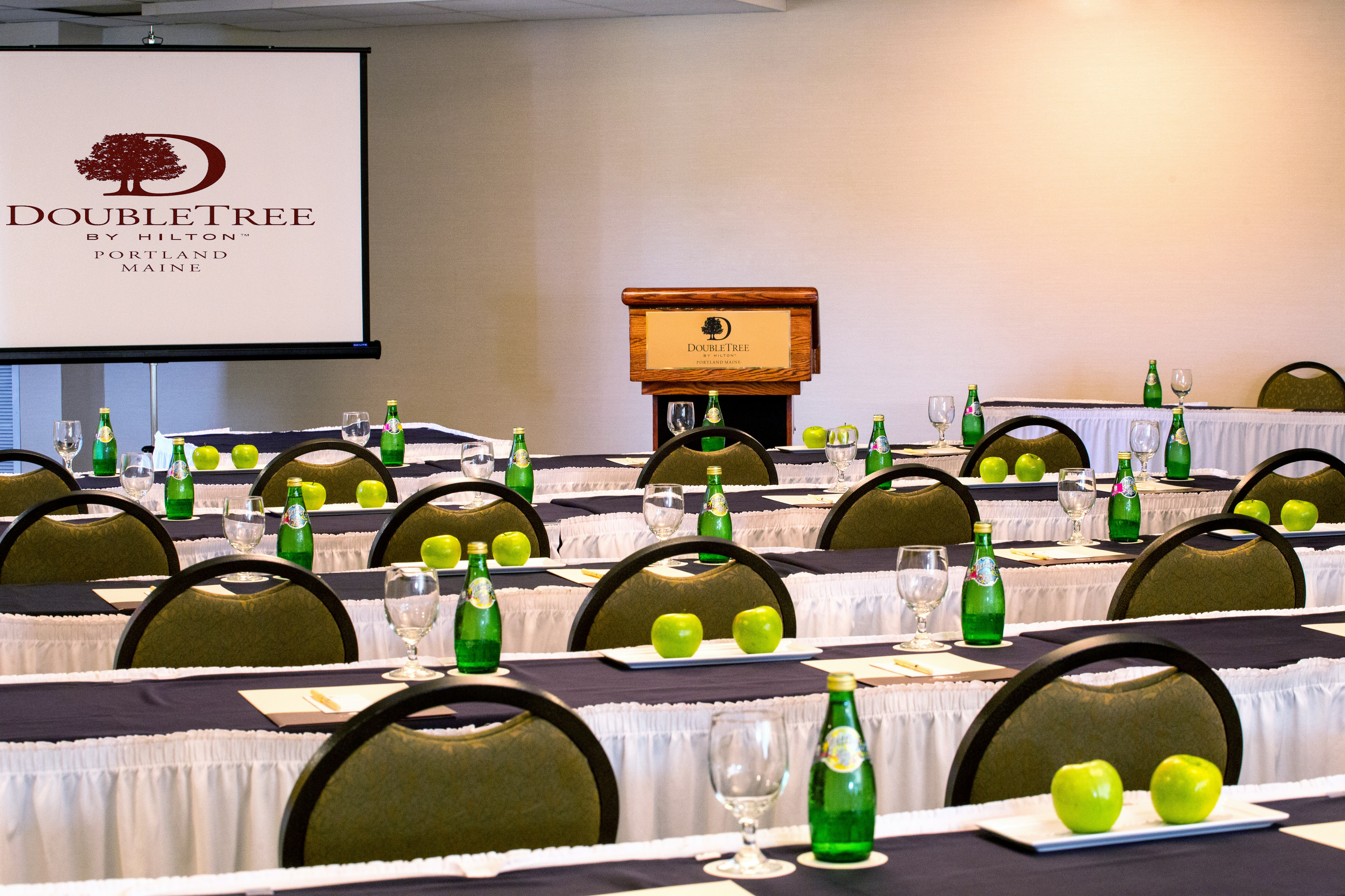 Doubletree By Hilton Portland Me 53/61