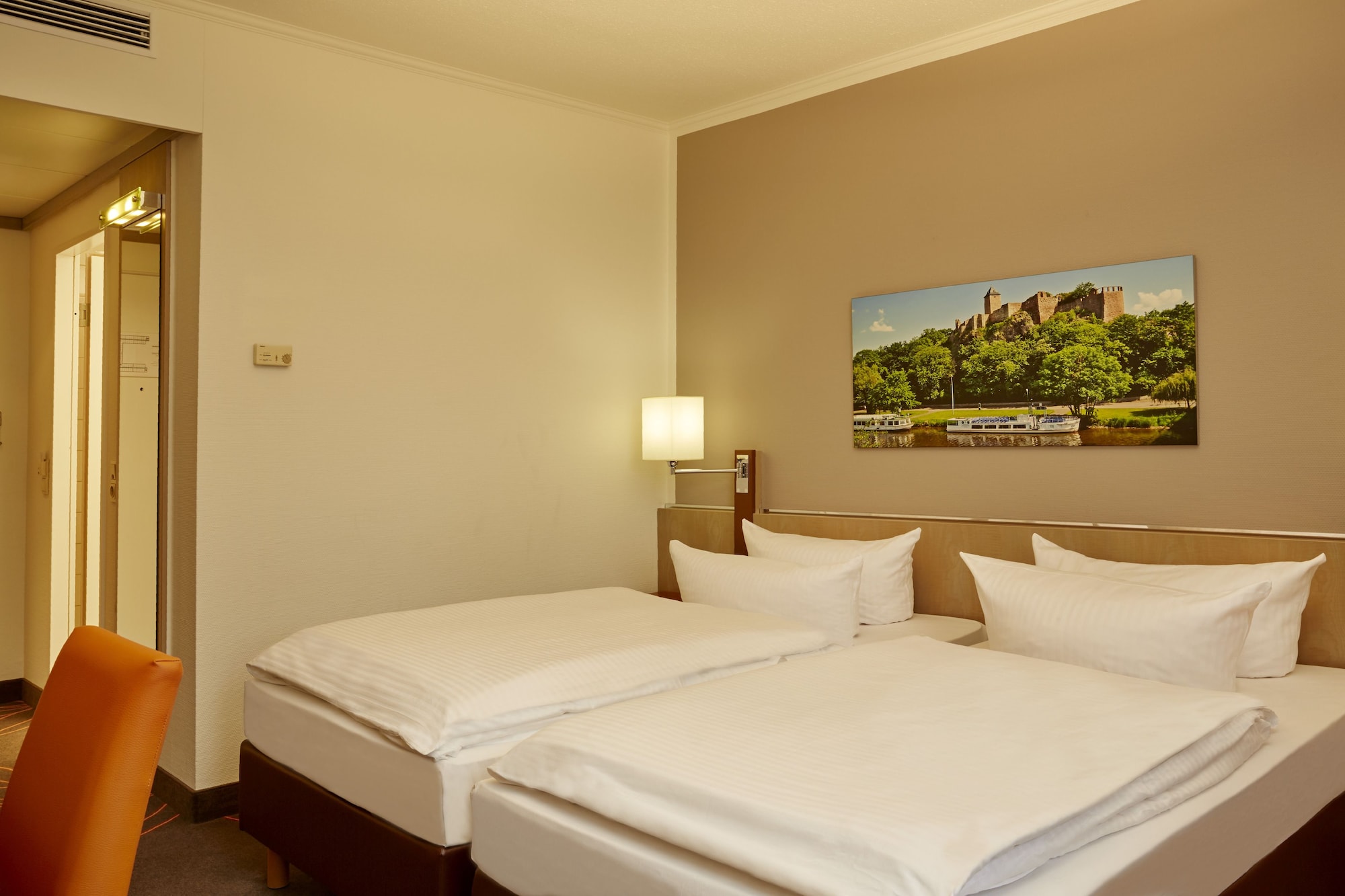COMFORT, DOUBLE BED