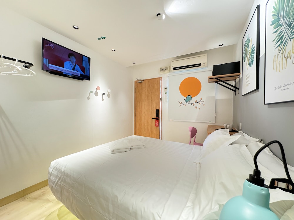 Apple 1 Hotel Gurney 30/61