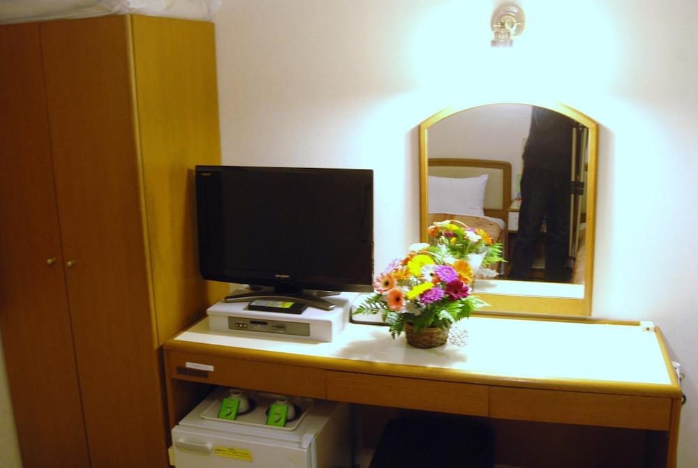 Business Hotel Nissei 34/40
