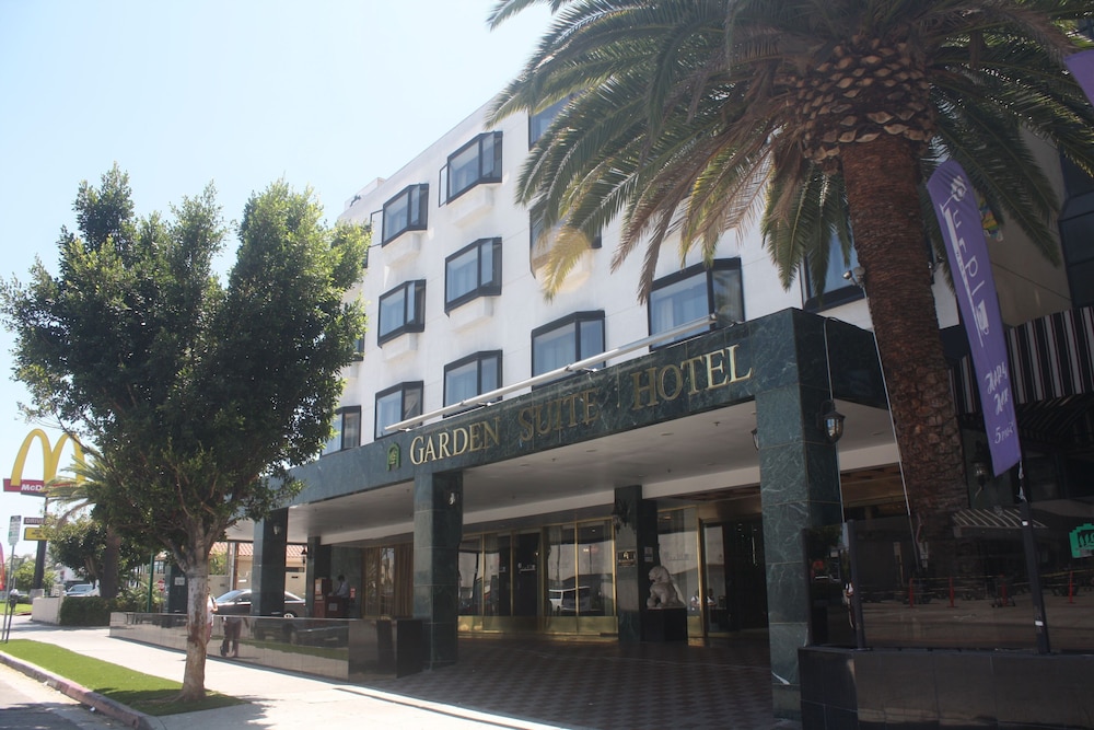 Garden Suite Hotel 2/56