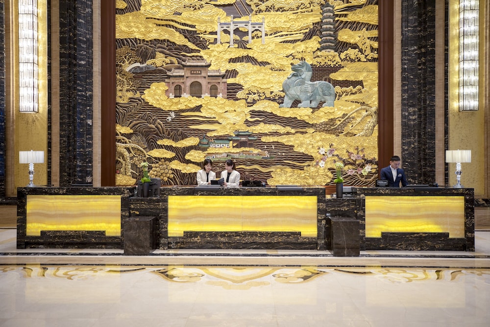 Hilton Nanjing 11/98