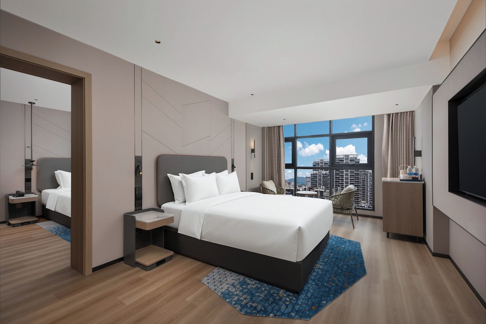 غرفة قياسية بسرير كينج وسرير كوين، Holiday Inn Express Zhangzhou Zhangpu by IHG 1/4