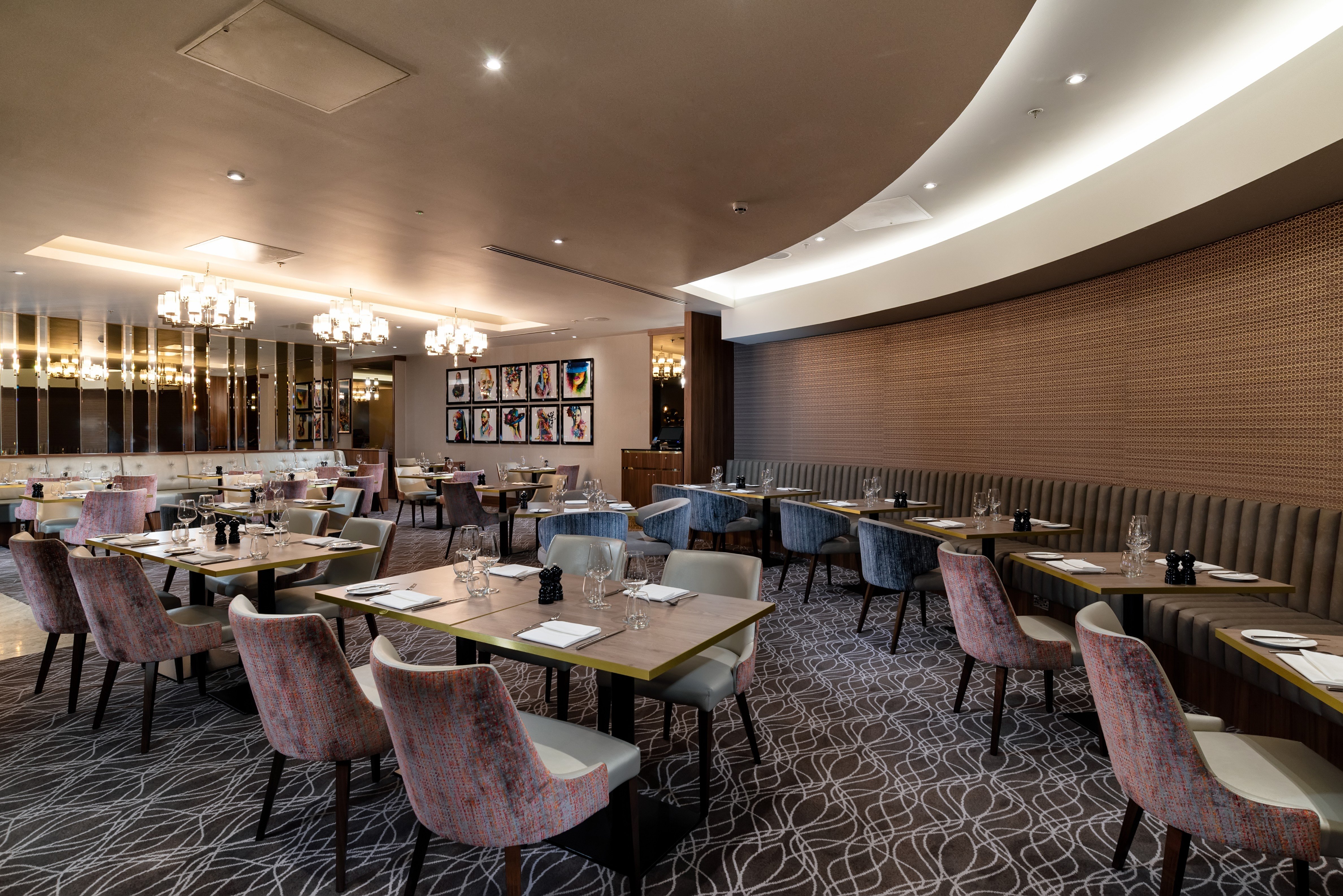 CROWNE PLAZA LONDON HEATHROW T4 50/65